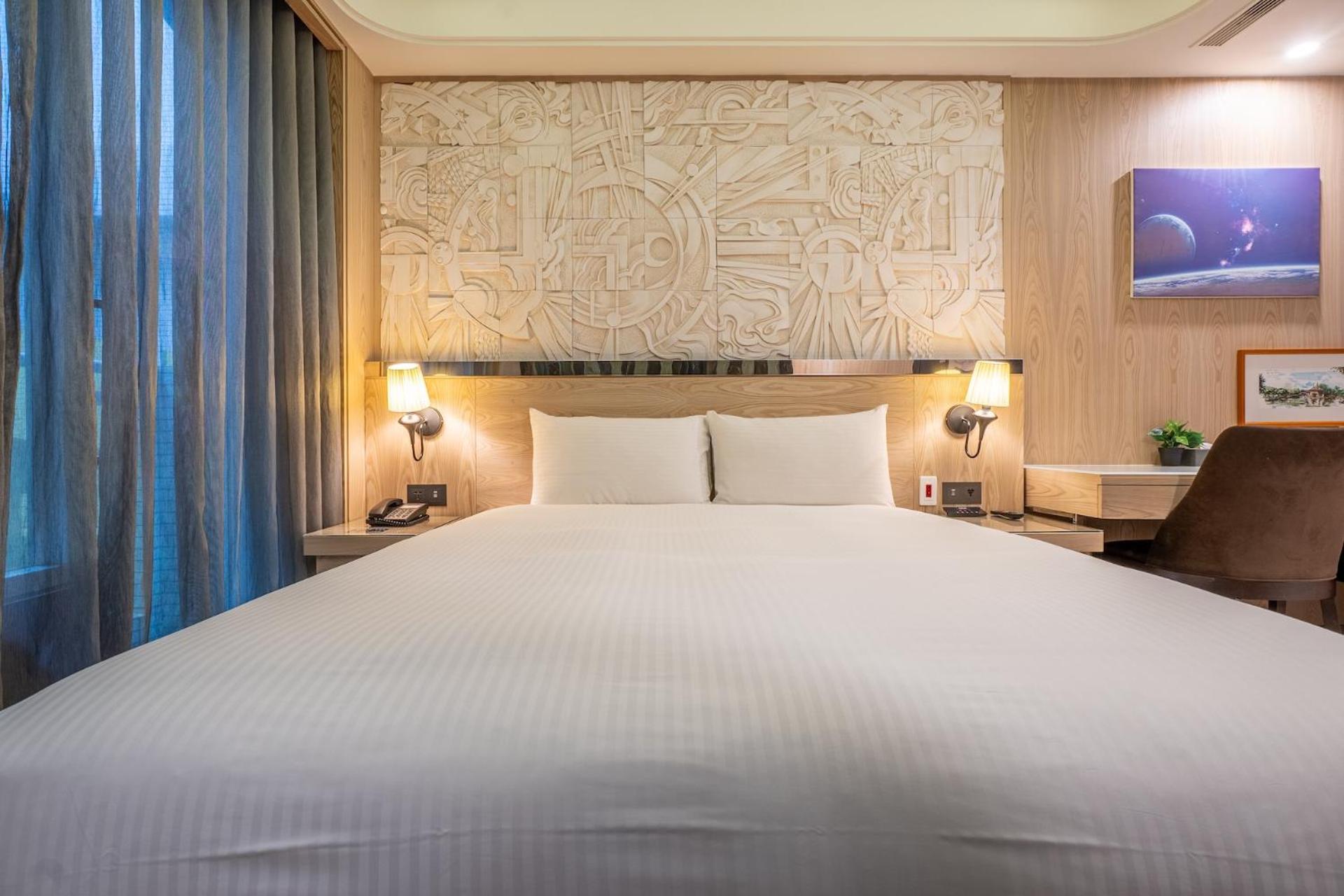 Guide Hotel Taichung Ziyou Eksteriør billede